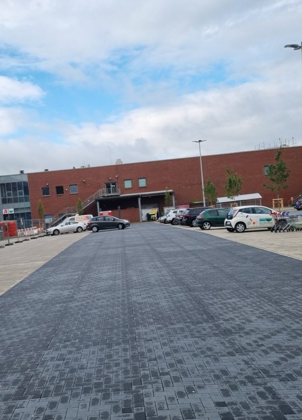 Neubau von Stellplatzanlage und Parkhaus am Strelapark Stralsund – Projektaufnahme